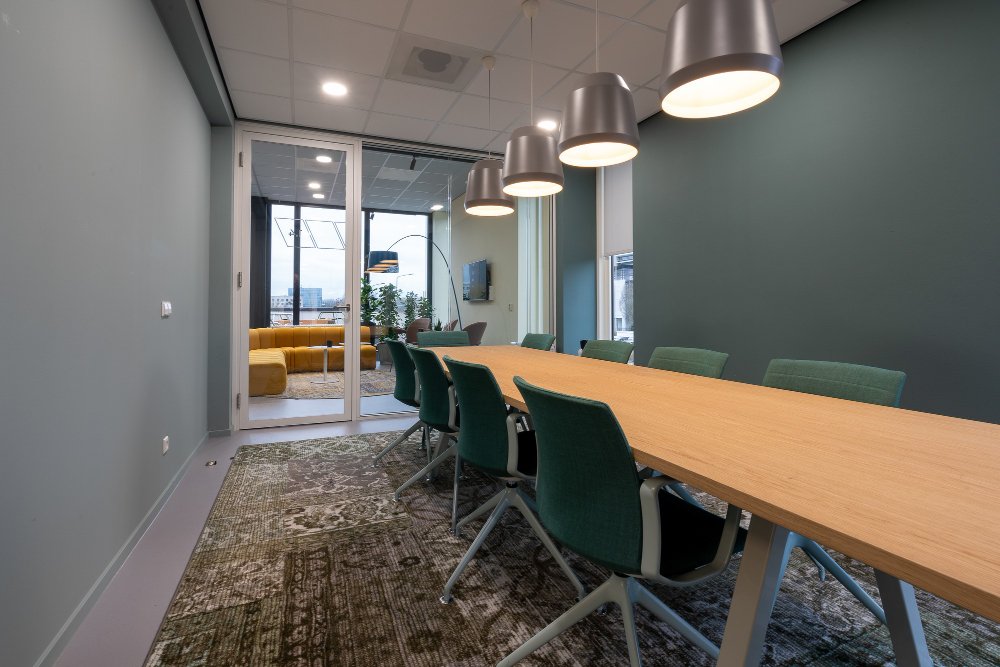 How to Choose the Right Interior Designer for Your Office